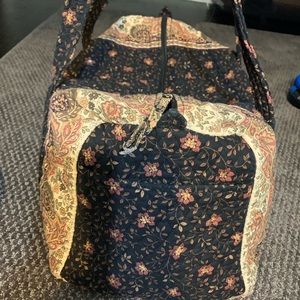 Vera Bradley overnight bag